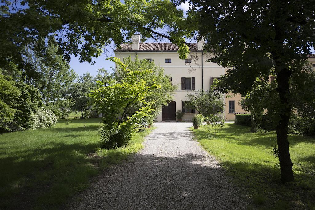 Corte Mainolda Castellucchio Exterior foto